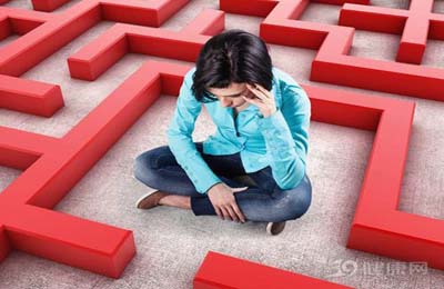 诱发精神分裂的因素是什么?